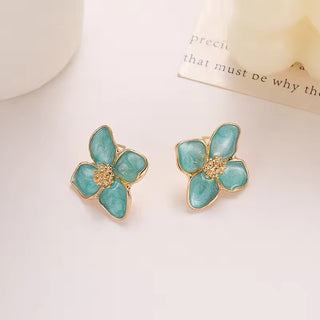 Fashion Korean Women Retro Drip Glaze Red Flower Earrings Women for Delicate Earrings Luxury Couple Engagement Jewelry Gift